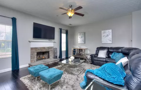 330 Hazelhurst Dr, Covington, GA 30016 photo 10