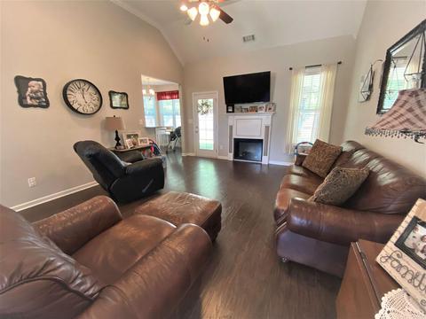 231 Christine Cir, Perry, GA 31069 photo 3