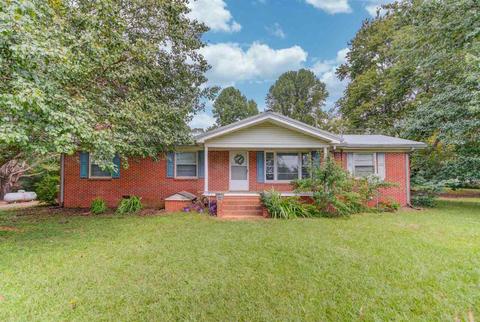 995 Thacker Rd, Clarkesville, GA 30523 photo 1