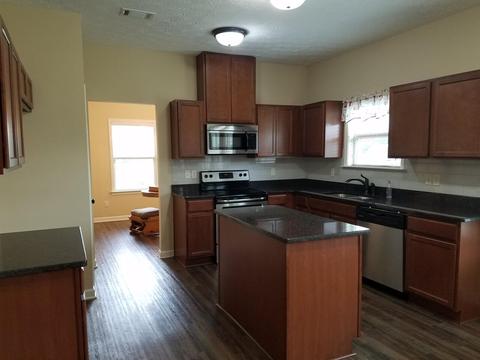 102 Mere Way, Lagrange, GA 30241 photo 4