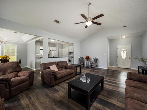 1329 Heritage Ct, Hampton, GA 30228 photo 7