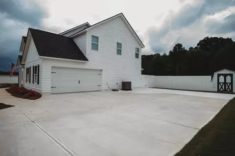 321 Brown Station Dr, Williamson, GA 30292 photo 7