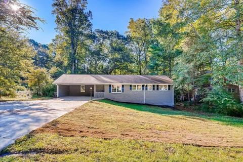 3046 Meadow Lark Dr, Duluth, GA 30096 photo 2