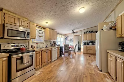 532 Lamb Rd, Dillard, GA 30537 photo 4