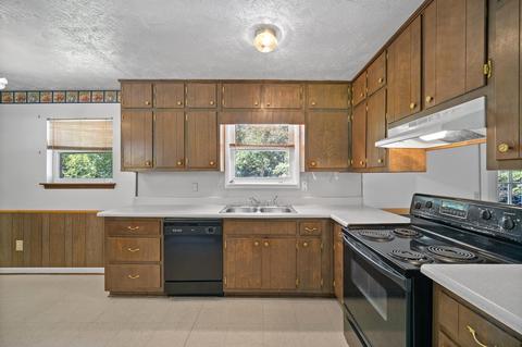 1816 Old Rex Morrow Rd, Morrow, GA 30260 photo 6