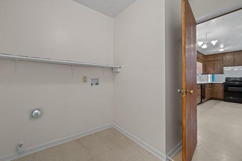 1816 Old Rex Morrow Rd, Morrow, GA 30260 photo 8