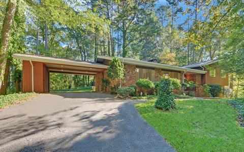 18 Pine Valley Dr, Toccoa, GA 30577 photo 1