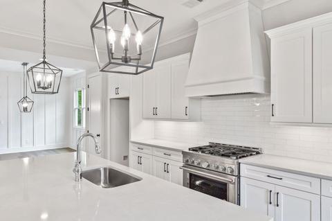 1860 Commons Cir, Chamblee, GA 30341 photo 4