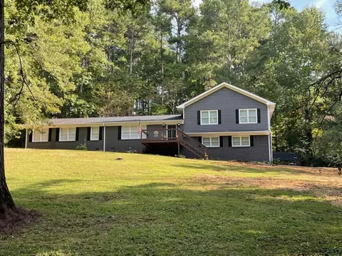 209 Laurel Dr, Cornelia, GA 30531 photo 1