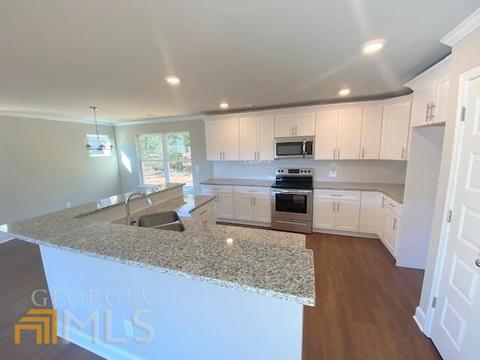 120 Julious Dr, Toccoa, GA 30577 photo 3