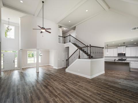 113 Abbott Cv, Barnesville, GA 30204 photo 3
