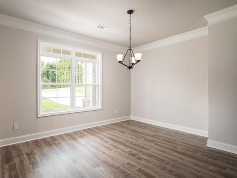 113 Abbott Cv, Barnesville, GA 30204 photo 5