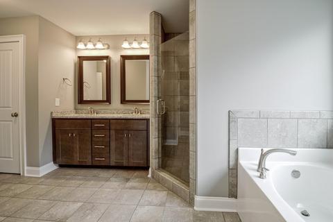 411 Lago Ct, Lagrange, GA 30241 photo 23