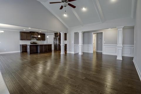 411 Lago Ct, Lagrange, GA 30241 photo 9
