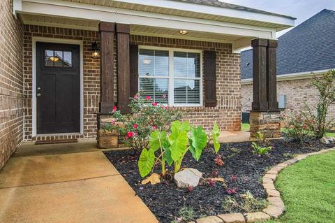 411 Lago Ct, Lagrange, GA 30241 photo 3