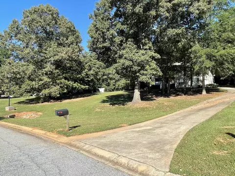 116 Bridgewater, Jackson, GA 30233 photo 2