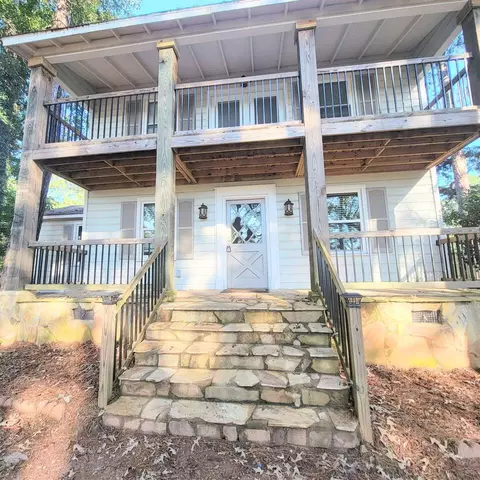 216 S Chilton Cres, Lagrange, GA 30240 photo 2