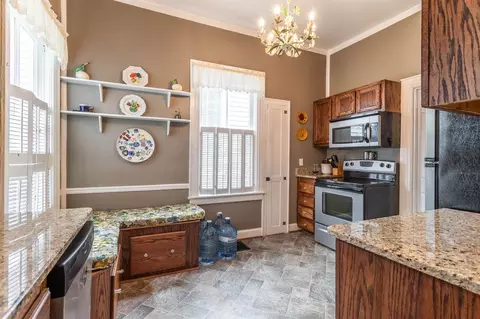 302 E 4th St, Rome, GA 30161 photo 6