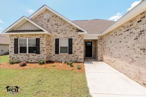116 Boundary Dr, Warner Robins, GA 31088 photo 2