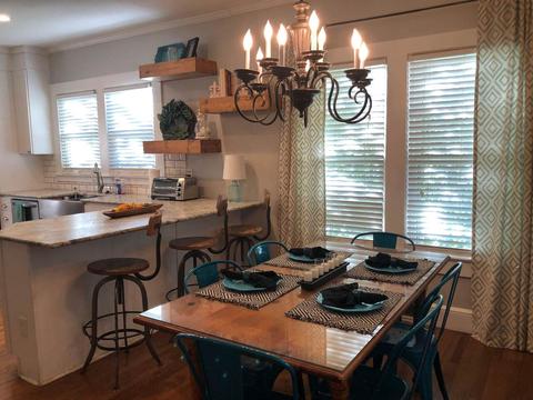 214 E Doyle St, Toccoa, GA 30577 photo 6