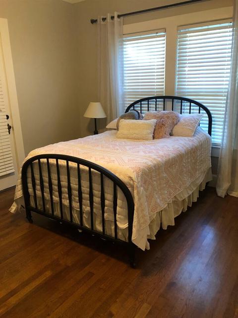 214 E Doyle St, Toccoa, GA 30577 photo 9