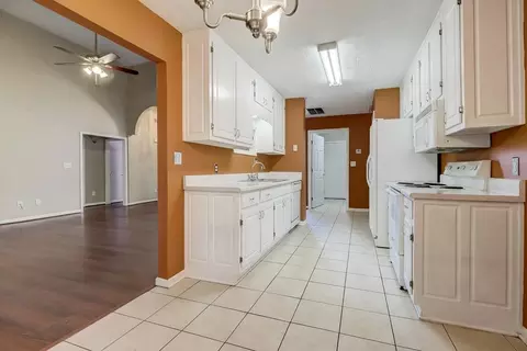 75 Syracuse Ln, Covington, GA 30016 photo 13