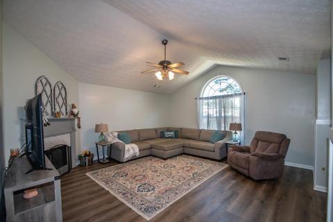 100 Post Oak Dr, Jackson, GA 30233 photo 3