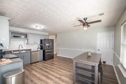 100 Post Oak Dr, Jackson, GA 30233 photo 7