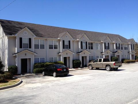 125 E Fambrough St, Monroe, GA 30655 photo 1