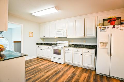 322 Centennial Dr, Bethlehem, GA 30620 photo 9