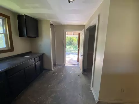 1300 E 9th St, West Point, GA 31833 photo 5