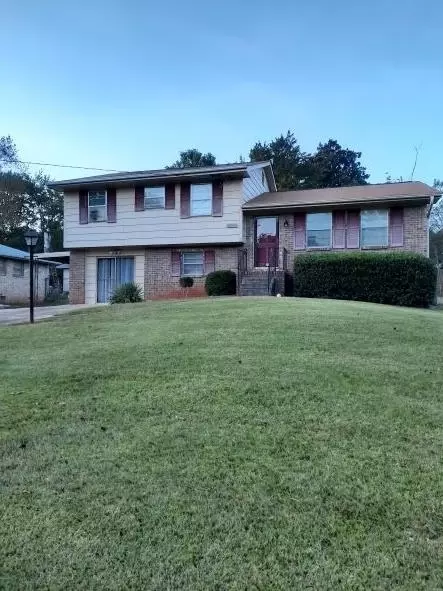 2952 Preston Dr, Rex, GA 30273 photo 1