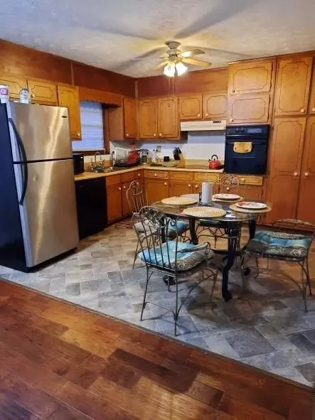2952 Preston Dr, Rex, GA 30273 photo 5