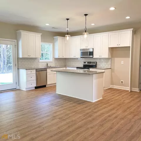 175 Wilmot Rd, Barnesville, GA 30204 photo 4