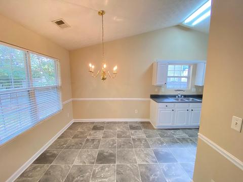 127 Goldleaf Dr, Hampton, GA 30228 photo 7