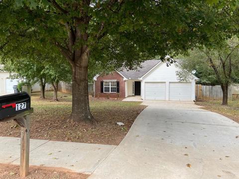 127 Goldleaf Dr, Hampton, GA 30228 photo 2