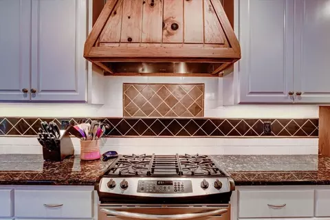 896 Conyers Rd, Mcdonough, GA 30252 photo 16