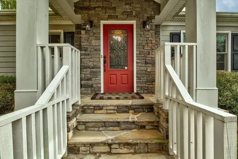 896 Conyers Rd, Mcdonough, GA 30252 photo 2