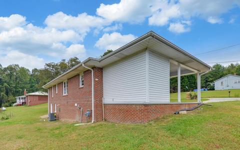 63 Hillside Dr, Toccoa, GA 30577 photo 24