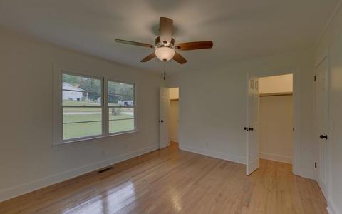 63 Hillside Dr, Toccoa, GA 30577 photo 6