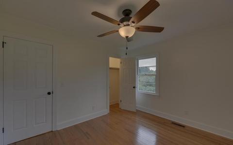 63 Hillside Dr, Toccoa, GA 30577 photo 9