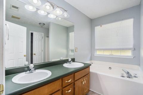 15 Riverbrooke Trl, Covington, GA 30016 photo 14
