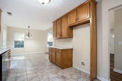 15 Riverbrooke Trl, Covington, GA 30016 photo 8