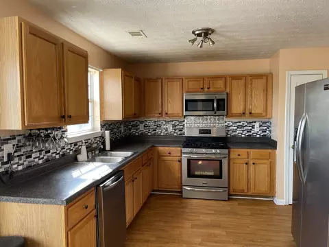 340 Hazelhurst Dr, Covington, GA 30016 photo 5