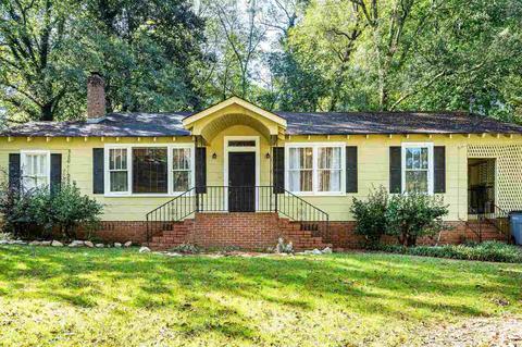 429 Gordon Cir, Lagrange, GA 30240 photo 1