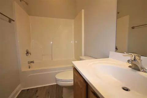 701 S Lee St, Lagrange, GA 30240 photo 4