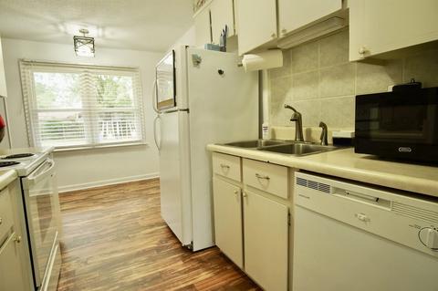 400 Avalon Dr, Warner Robins, GA 31093 photo 7