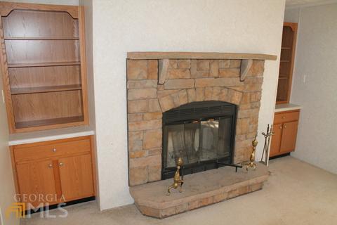 208 Hicks Trl, Toccoa, GA 30577 photo 4