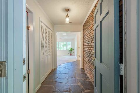 508 Lakeside Dr, Cornelia, GA 30531 photo 3
