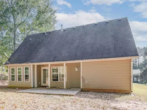 208 Revolutionary Dr, Hampton, GA 30228 photo 2